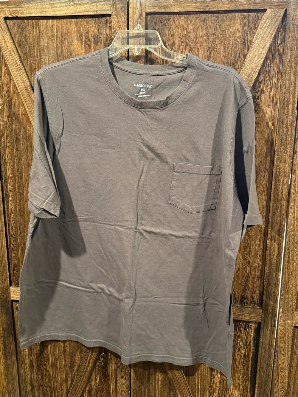 Harbor Bay Men's Short Sleeve Pocket Tee in Charcoal Gray